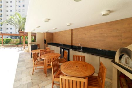 Apartamento à venda com 147m², 4 quartos e 2 vagasChurrasqueira