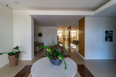 Apartamento à venda com 147m², 4 quartos e 2 vagasHall Social