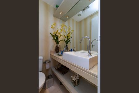 Apartamento à venda com 147m², 4 quartos e 2 vagasLavabo