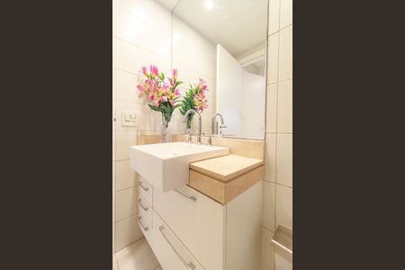 Apartamento à venda com 147m², 4 quartos e 2 vagasSuíte 3 - Banheiro