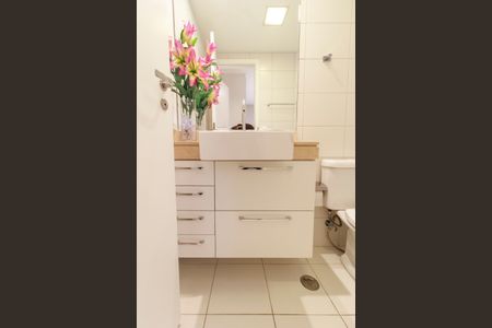 Apartamento à venda com 147m², 4 quartos e 2 vagasSuíte 3 - Banheiro