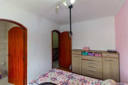 Casa de condomínio à venda com 200m², 3 quartos e 4 vagasQuarto 3