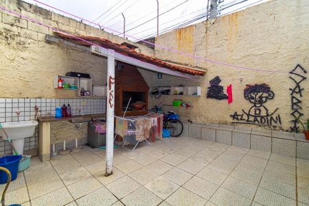 Casa de condomínio à venda com 200m², 3 quartos e 4 vagasChurrasqueira