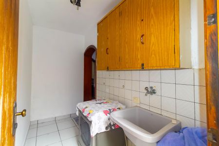 Casa de condomínio à venda com 200m², 3 quartos e 4 vagasÁrea de Serviço