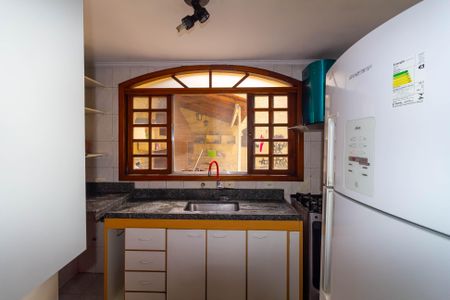 Casa de condomínio à venda com 200m², 3 quartos e 4 vagasCozinha