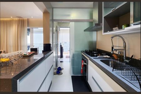 Apartamento à venda com 96m², 2 quartos e 2 vagas