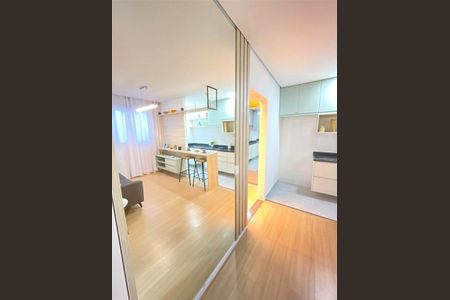 Apartamento à venda com 42m², 2 quartos e 1 vaga