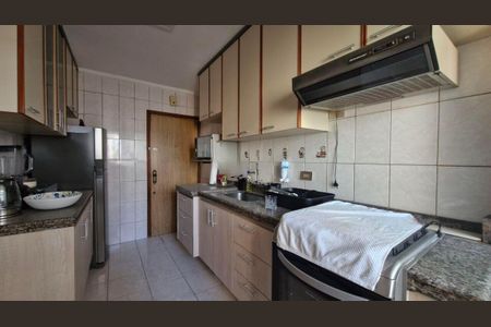 Apartamento à venda com 83m², 3 quartos e 1 vaga