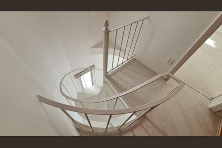 Apartamento à venda com 74m², 1 quarto e 2 vagas