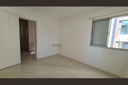 Apartamento à venda com 74m², 1 quarto e 2 vagas