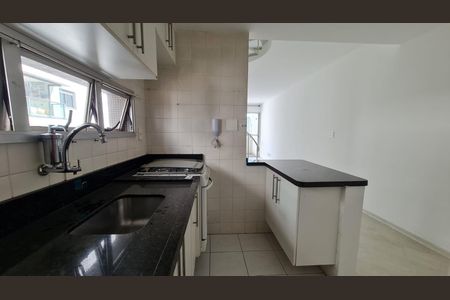 Apartamento à venda com 74m², 1 quarto e 2 vagas