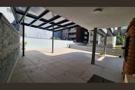 Apartamento à venda com 74m², 1 quarto e 2 vagas