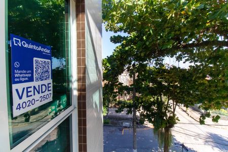 Apartamento à venda com 87m², 2 quartos e 1 vaga Apartamento à venda com 87m², 2 quartos e 1 vagaPlaquinha