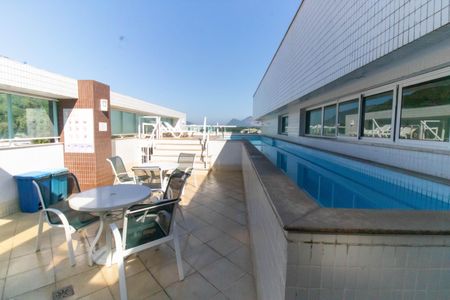 Apartamento à venda com 87m², 2 quartos e 1 vaga Apartamento à venda com 87m², 2 quartos e 1 vagaÁrea comum