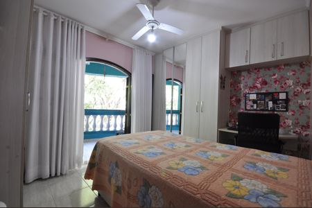 Casa à venda com 190m², 3 quartos e 3 vagasQuarto 2