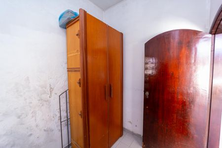 Casa à venda com 257m², 3 quartos e 8 vagasQuarto de Serviço