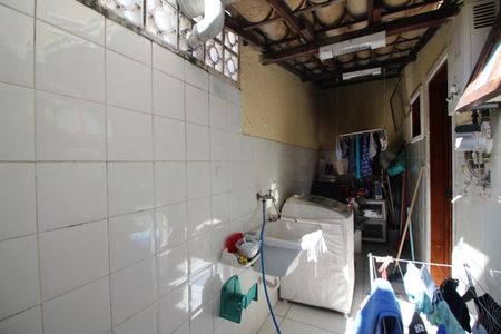 Casa de condomínio à venda com 87m², 2 quartos e 1 vagaÁrea de Serviço
