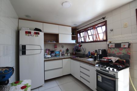 Casa de condomínio à venda com 87m², 2 quartos e 1 vagaCozinha