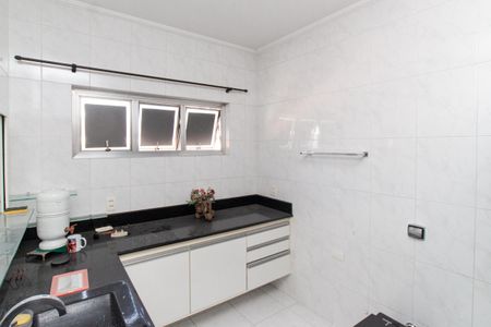 Casa para alugar com 342m², 4 quartos e 4 vagas Casa para alugar com 342m², 4 quartos e 4 vagasBanheiro da Suíte 1