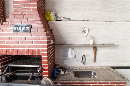 Casa para alugar com 342m², 4 quartos e 4 vagas Casa para alugar com 342m², 4 quartos e 4 vagasQuintal