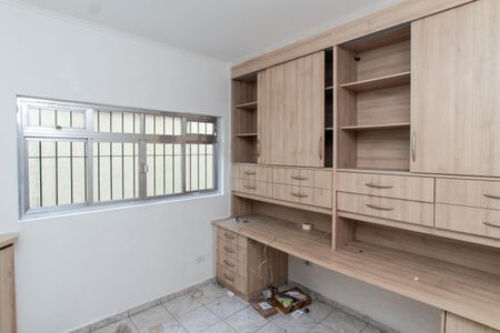 Casa para alugar com 342m², 4 quartos e 4 vagas Casa para alugar com 342m², 4 quartos e 4 vagasEscritório