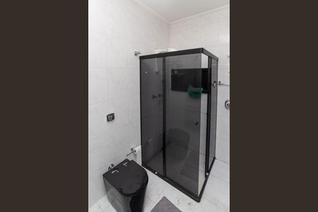 Casa para alugar com 342m², 4 quartos e 4 vagas Casa para alugar com 342m², 4 quartos e 4 vagasBanheiro da Suíte 1