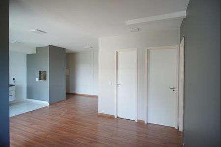 Sala de apartamento à venda com 2 quartos, 65m² em Farrapos, Porto Alegre