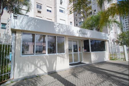 Apartamento à venda com 65m², 2 quartos e sem vagaFachada e Portaria
