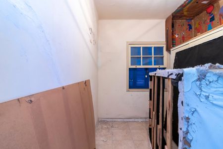 Casa à venda com 181m², 3 quartos e 2 vagasEdícula - Quarto