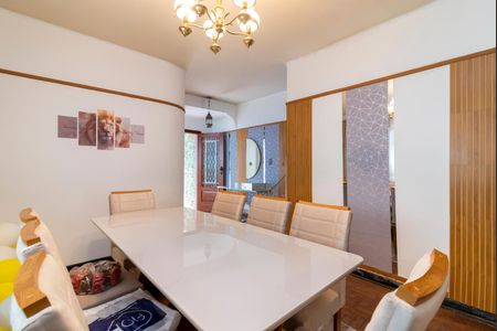 Casa à venda com 181m², 3 quartos e 2 vagasSala de Jantar