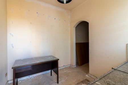 Casa à venda com 181m², 3 quartos e 2 vagasEdícula - Cozinha