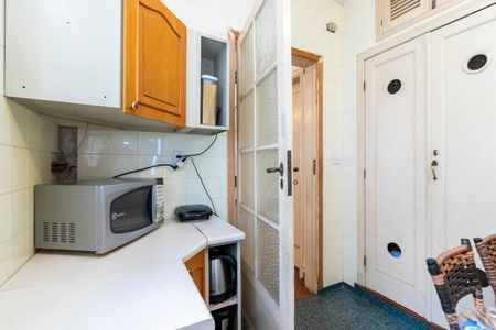 Casa à venda com 181m², 3 quartos e 2 vagasCozinha