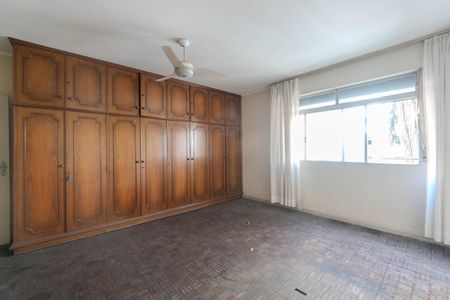 Apartamento à venda com 200m², 4 quartos e 2 vagasSuíte 1