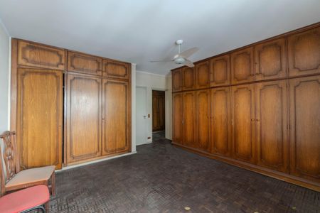 Apartamento à venda com 200m², 4 quartos e 2 vagasSuíte 1