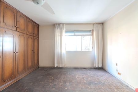 Apartamento à venda com 200m², 4 quartos e 2 vagasSuíte 1