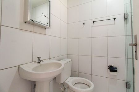 Casa de condomínio à venda com 51m², 2 quartos e 2 vagas Casa de condomínio à venda com 51m², 2 quartos e 2 vagasBanheiro Social