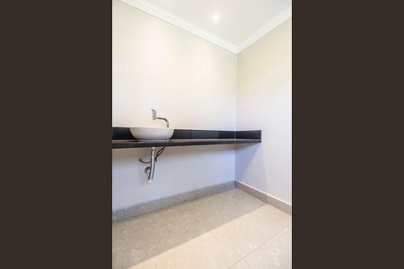 Casa de condomínio à venda com 460m², 4 quartos e 4 vagas Casa de condomínio à venda com 460m², 4 quartos e 4 vagasBanheiro da Suíte 4