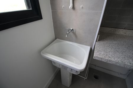 Apartamento para alugar com 55m², 2 quartos e 1 vagaÁrea de Serviço