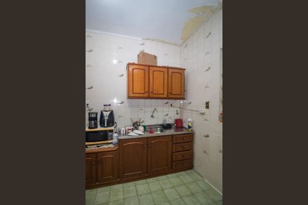 Apartamento à venda com 77m², 2 quartos e sem vagaCozinha