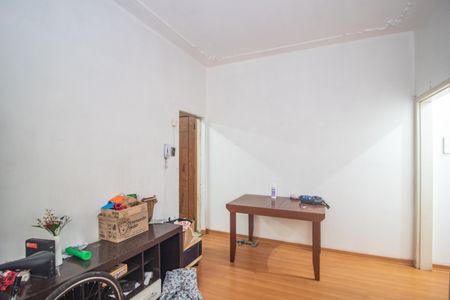 Apartamento à venda com 77m², 2 quartos e sem vagaSala