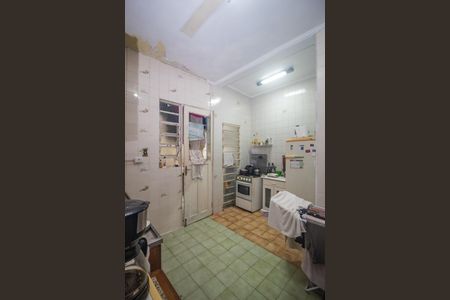 Apartamento à venda com 77m², 2 quartos e sem vagaCozinha