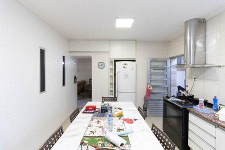Casa à venda com 180m², 4 quartos e 1 vagaCozinha