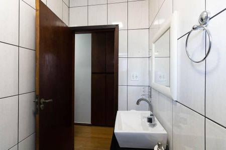 Casa à venda com 180m², 4 quartos e 1 vagaBanheiro Social