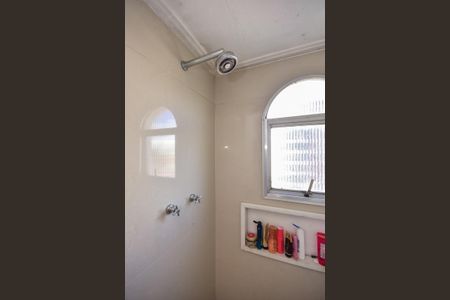 Apartamento à venda com 211m², 4 quartos e 4 vagasBanheiro da Suíte 1