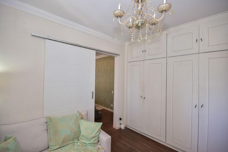 Apartamento à venda com 211m², 4 quartos e 4 vagasSuíte 2