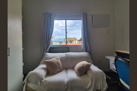 Casa de condomínio à venda com 150m², 4 quartos e 2 vagasQuarto 3