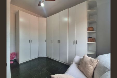 Casa de condomínio à venda com 150m², 4 quartos e 2 vagasQuarto 3