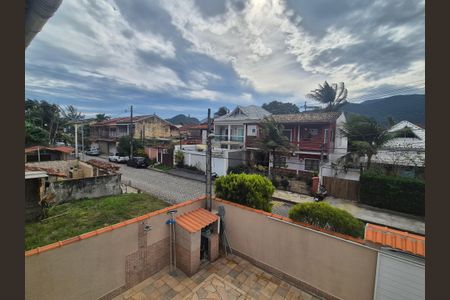 Casa de condomínio à venda com 150m², 4 quartos e 2 vagasVista - Varanda da suíte 2