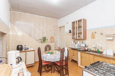 Casa à venda com 320m², 2 quartos e 2 vagasCozinha casa 2