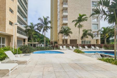 Apartamento para alugar com 162m², 3 quartos e 2 vagasÁrea comum - Piscina